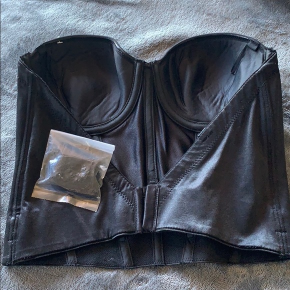 New w/o tags Lilyette strapless backless bustier - Picture 2 of 7